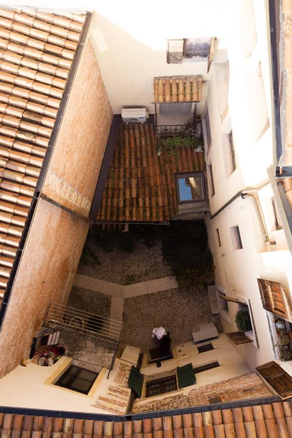 Becket Verona Flat Buitenkant foto